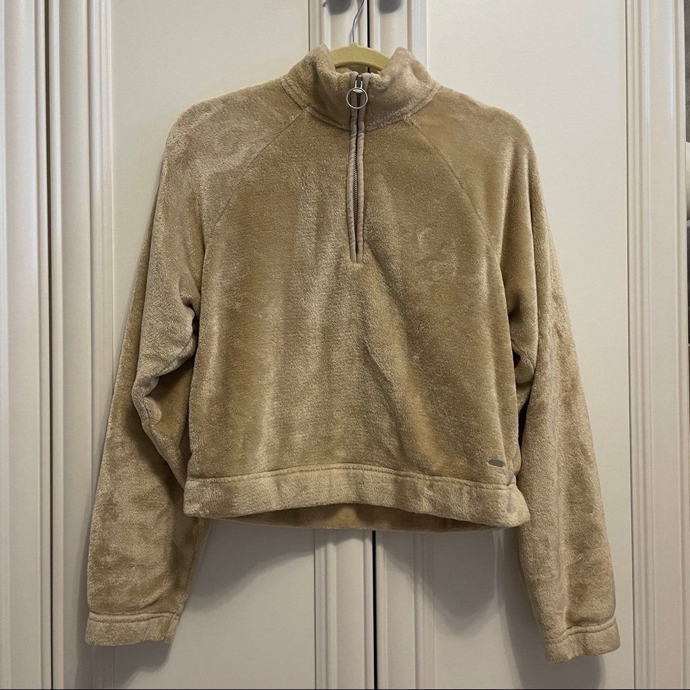 Hollister & American Eagle Sweat shirt Bundle
